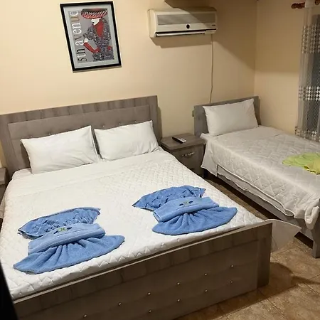 Amin Triple Séjour chez l'habitant